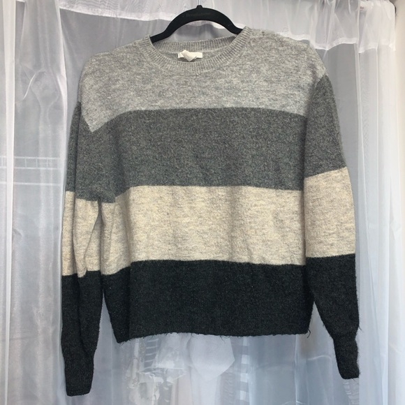 H&M Sweaters - H&M sweater!!